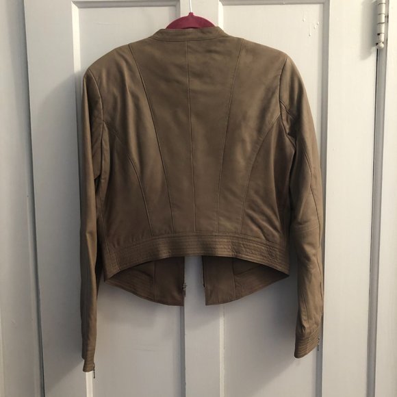 Moto-style Tan Leather Jacket Bagdley Mischka Collection - Picture 3 of 9